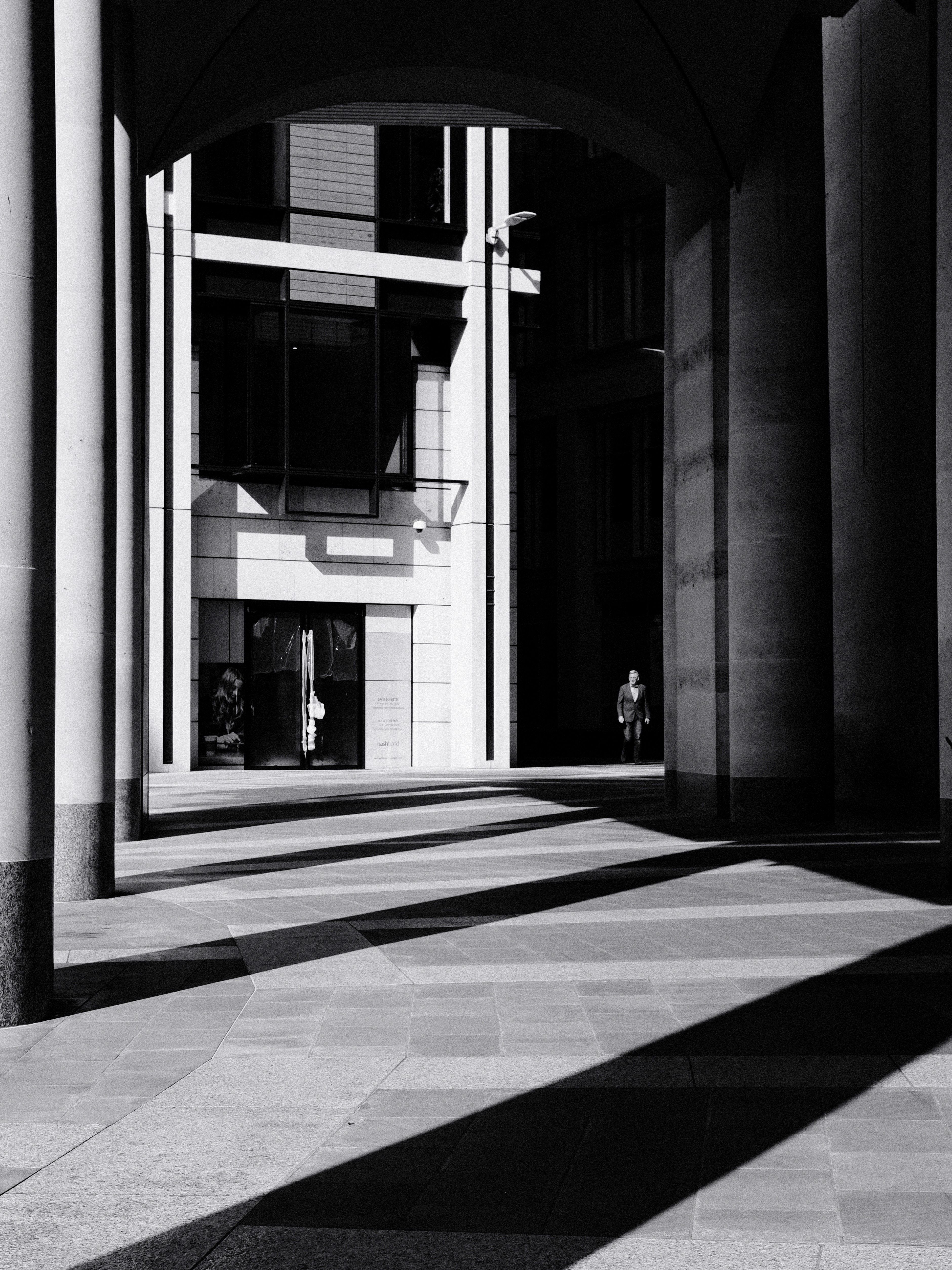 Parallel shadows